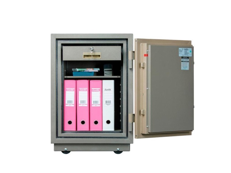 Огнестойкий сейф Valberg FRS-73.T-CL купить в Смоленске