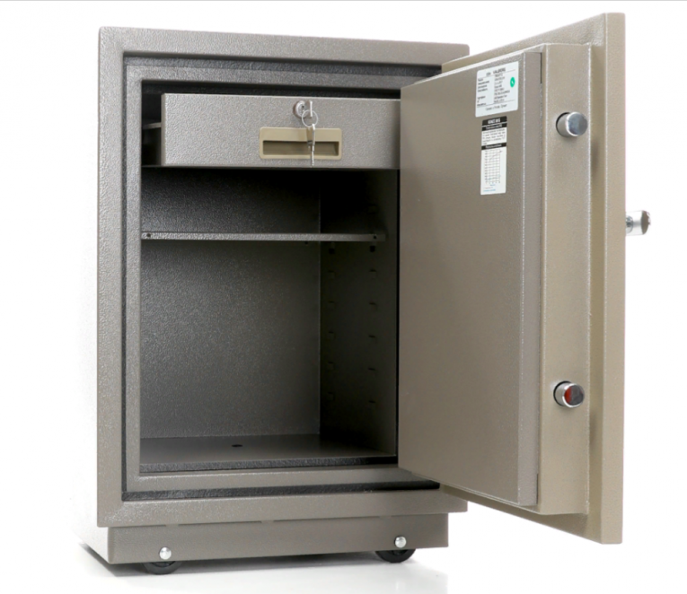 Огнестойкий сейф Valberg FRS-66T CL купить в Смоленске