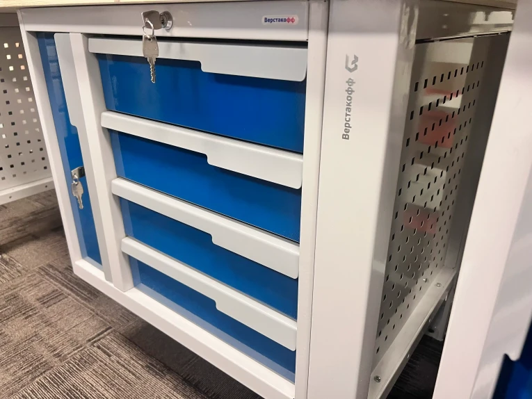 Верстак CTR 1832.S347.13-2F купить в Смоленске