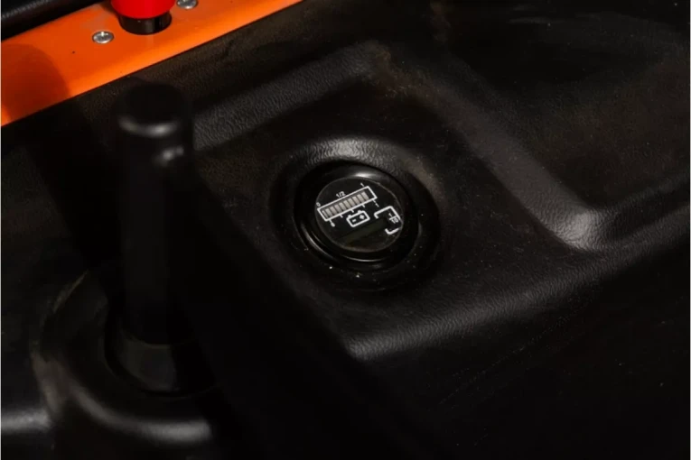 Штабелер электрический самоходный 1,5 т - 3,6 м Вилы: 1150 , АКБ Свинцово - кислотная, CL1536W SIBLINE купить в Смоленске