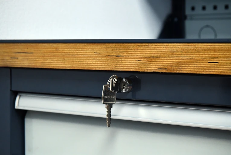 Верстак FBK 1551.17.3-2F купить в Смоленске